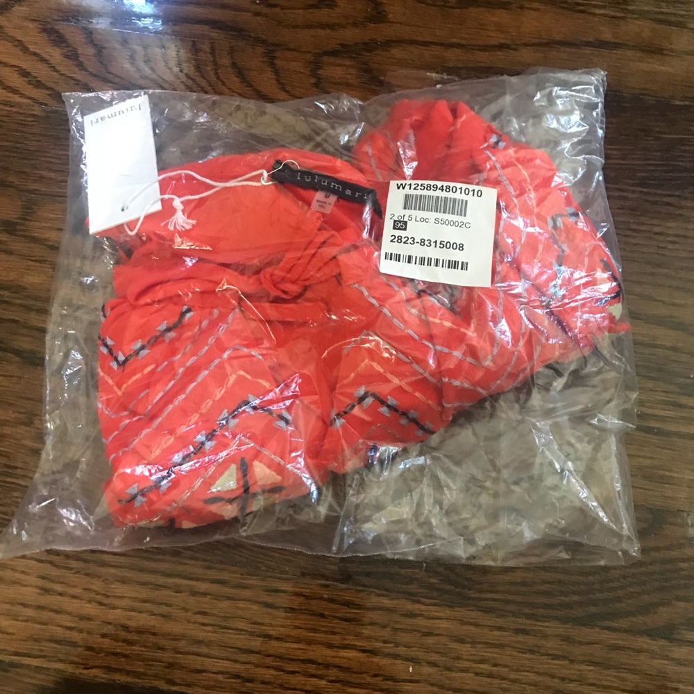 Embroidered Ruffle Keyhole Top - Picture 3 of 3